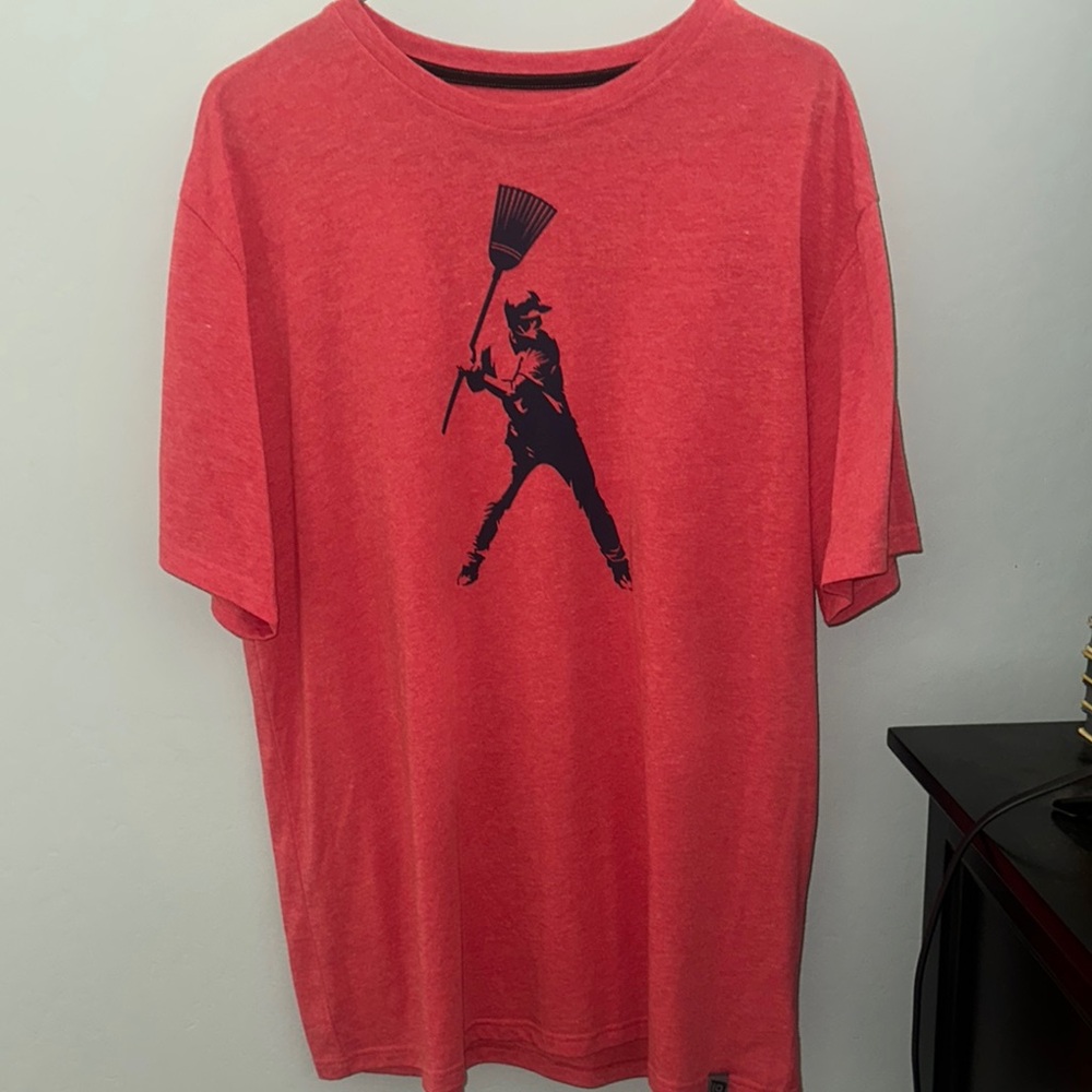 Baseball Red Graphic Men's T-Shirt size XL